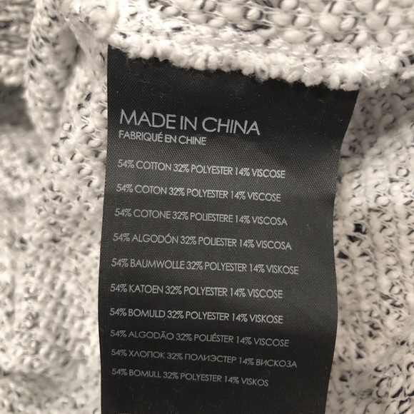 Club Monaco Knit S - Picture 3 of 3